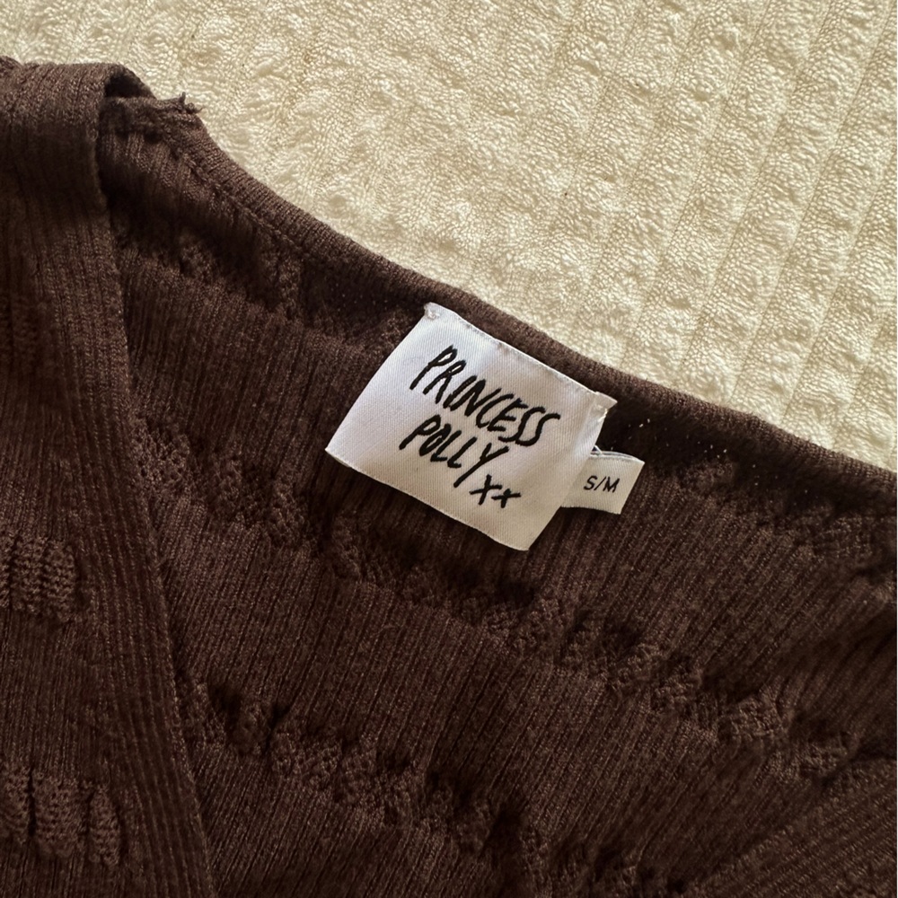 Princess Polly button down sweater top!